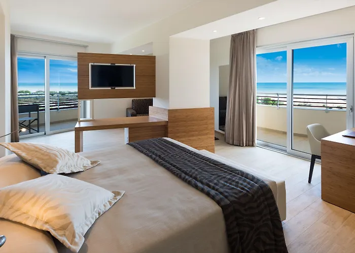 Laguna Park 4superior Hotel 4*