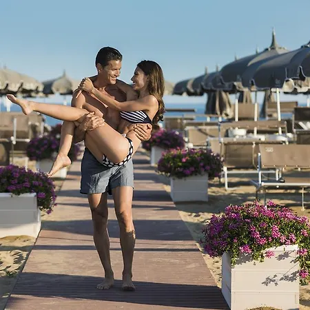 ホテル Laguna Park 4superior 4*