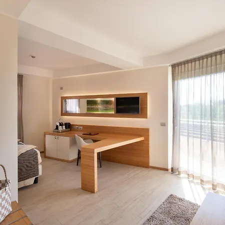 Laguna Park 4superior Hotel 4*