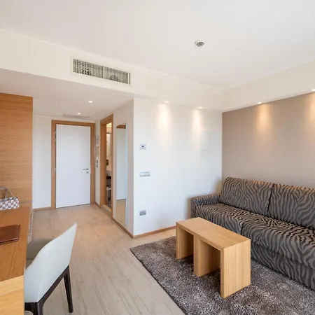 Laguna Park 4superior ホテル ビビオーネ