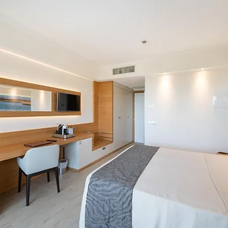 Laguna Park 4superior ホテル