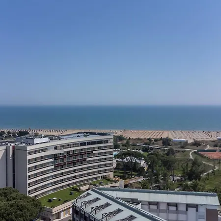 Laguna Park 4superior ホテル