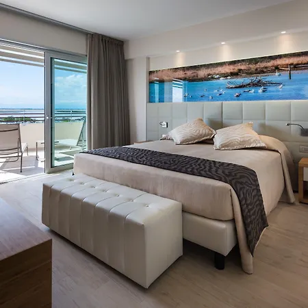 ホテル Laguna Park 4superior 4*