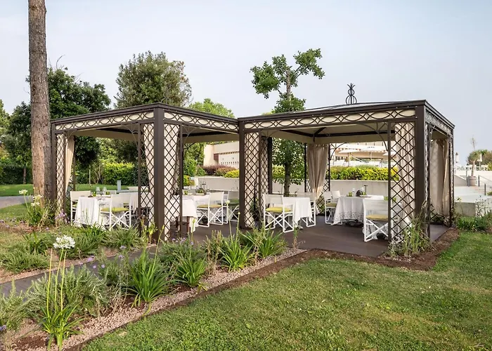 Otel Laguna Park 4superior 4*