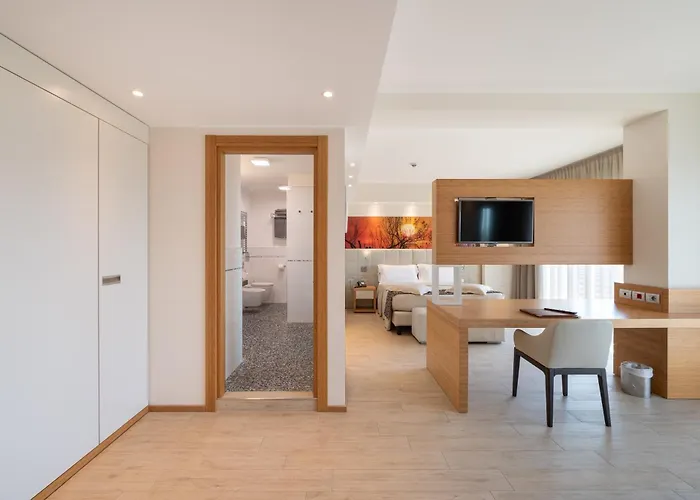 Laguna Park 4superior Otel Bibione